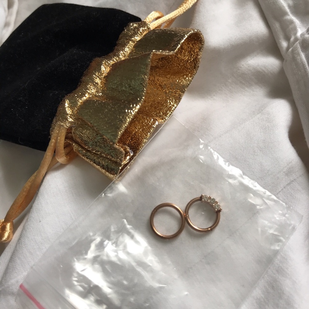 Brand new never used jewelry (2)